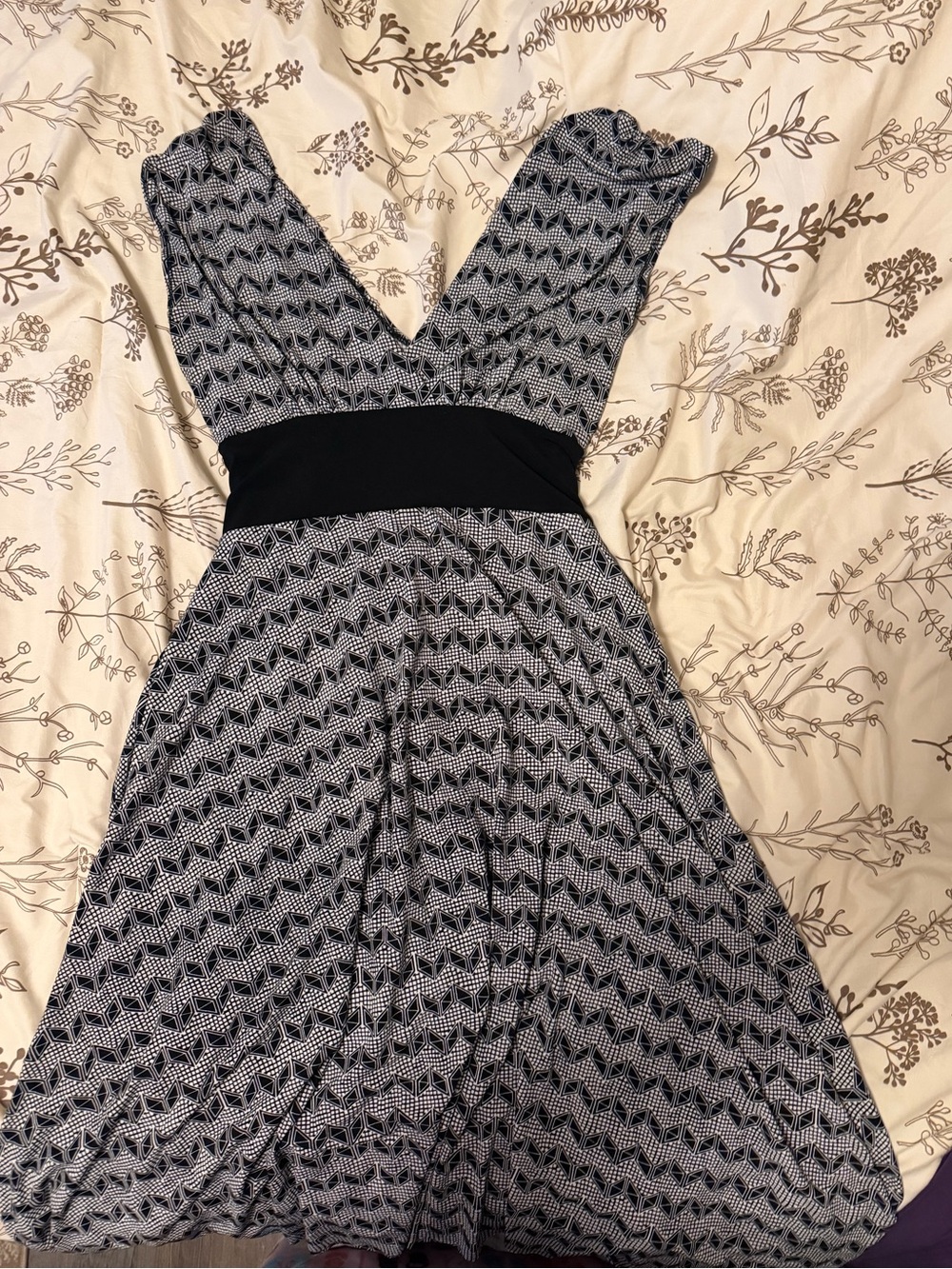 Arden B Black and White Chevron V-Neck Fit-and-Flare Dress